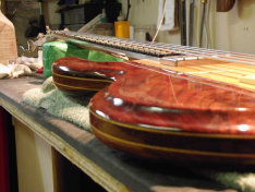 guitaresurmesurebm001003.jpg
