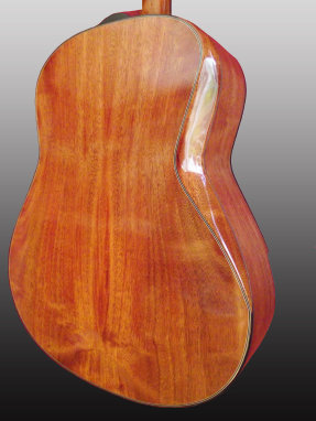 guitaresurmesurebm002002.jpg